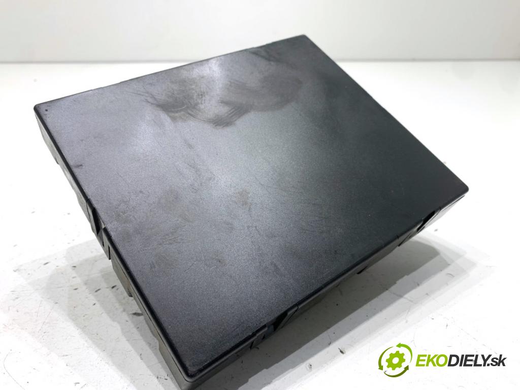 AUDI A4 B8 sedan 2009 105 kW 2.0 TDI 1968 modul BCM 8K0907064N (Řídící jednotka ostatní)