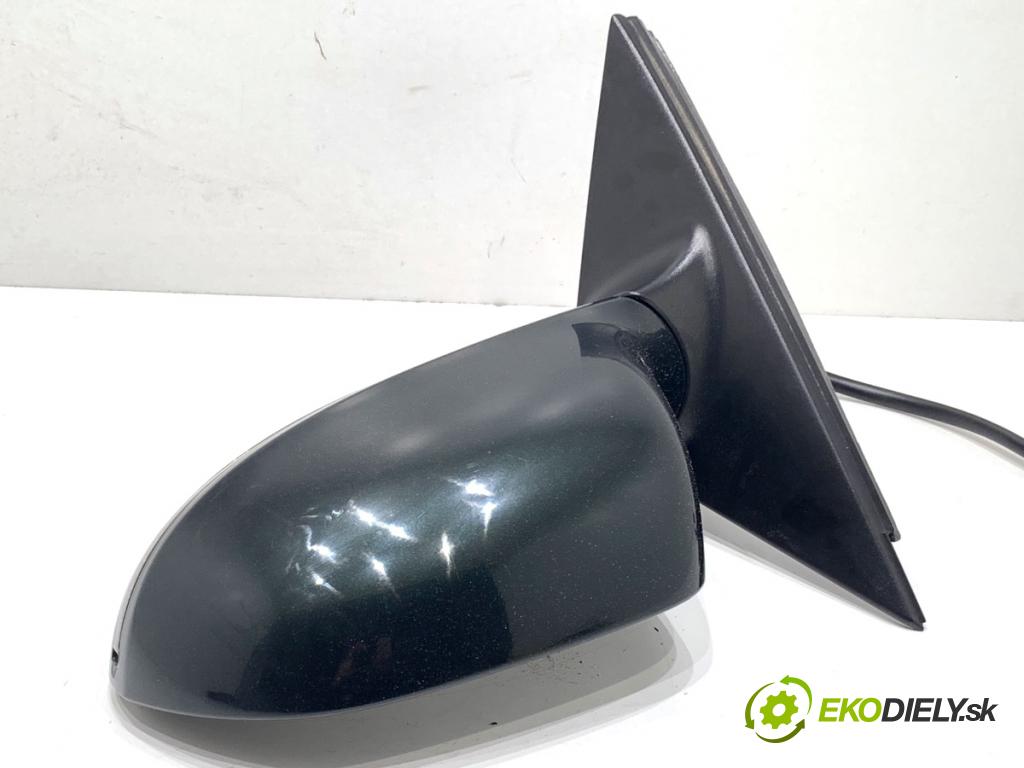 AUDI A4 B8 sedan 2009 105 kW 2.0 TDI 1968 zpětné zrcátko levý LZ6E