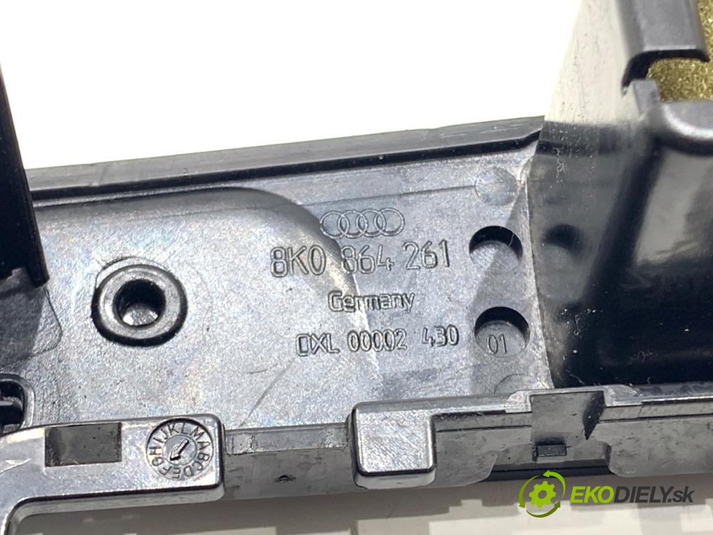 AUDI A4 B8 sedan 2009 105 kW 2.0 TDI 1968 lišty kryt 8K1857186D 8K0864261 (Lišta)