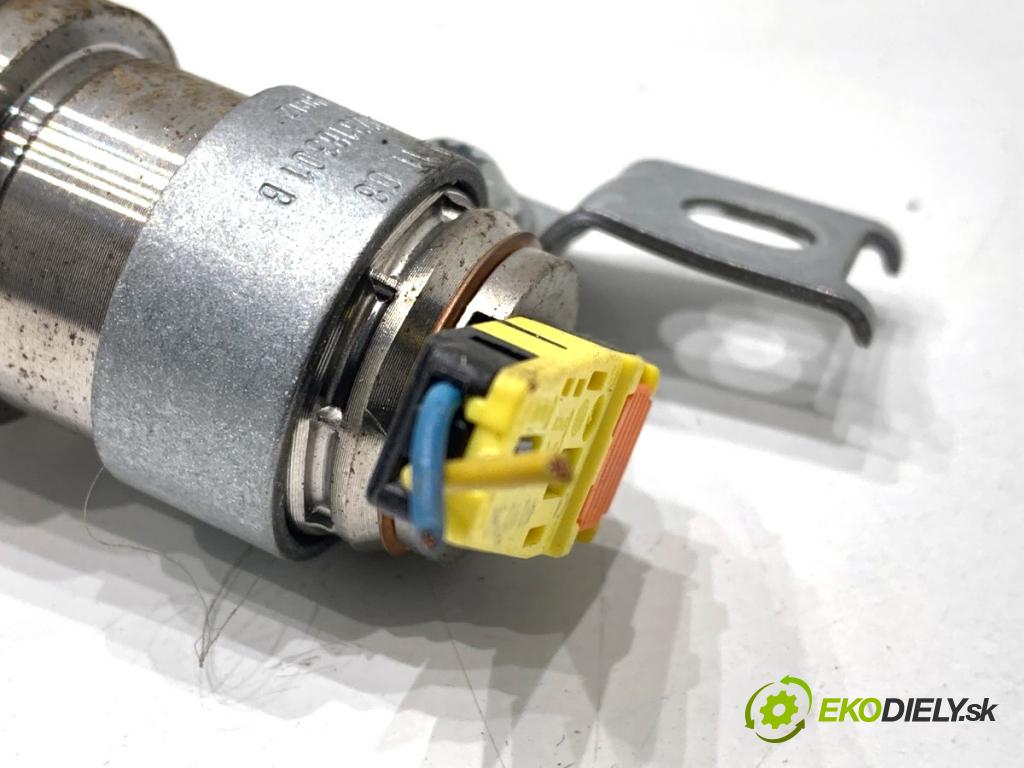 AUDI A4 B8 sedan 2009 105 kW 2.0 TDI 1968 Stropný ľavy 8K0880741D