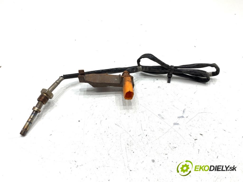 AUDI A4 B8 sedan 2009 105 kW 2.0 TDI 1968 snímač teploty spalín 8K0971504A (Snímač)