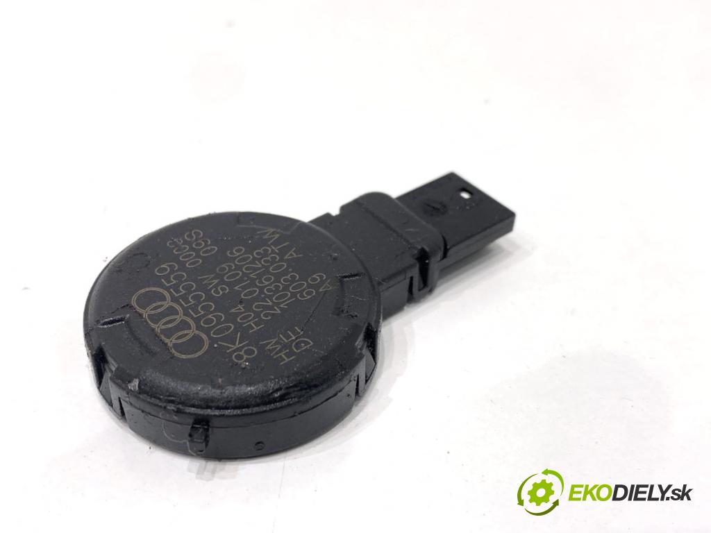 AUDI A4 B8 sedan 2009 105 kW 2.0 TDI 1968 snímač deště 8K0955559 (Snímač deště)