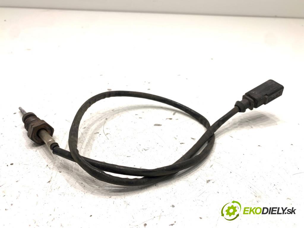 AUDI A4 B8 sedan 2009 105 kW 2.0 TDI 1968 snímač teploty spalín 03L906088AC (Snímač)