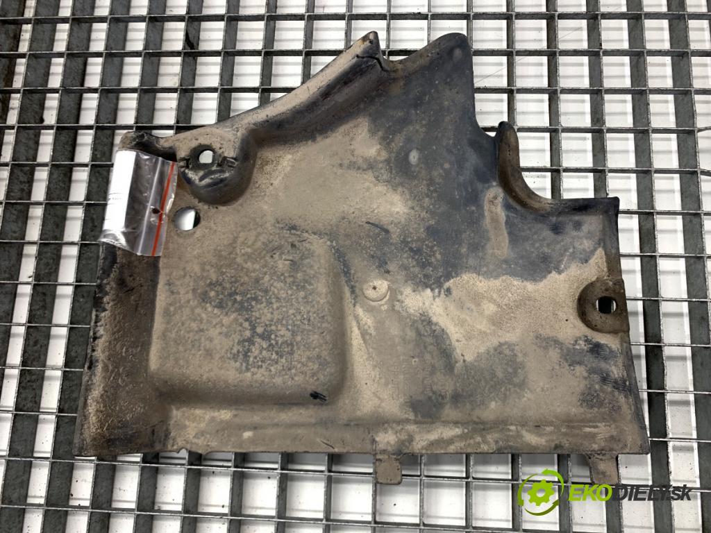 AUDI A4 B8 sedan 2009 105 kW 2.0 TDI 1968 clona podvozku levá strana 8K0825201A