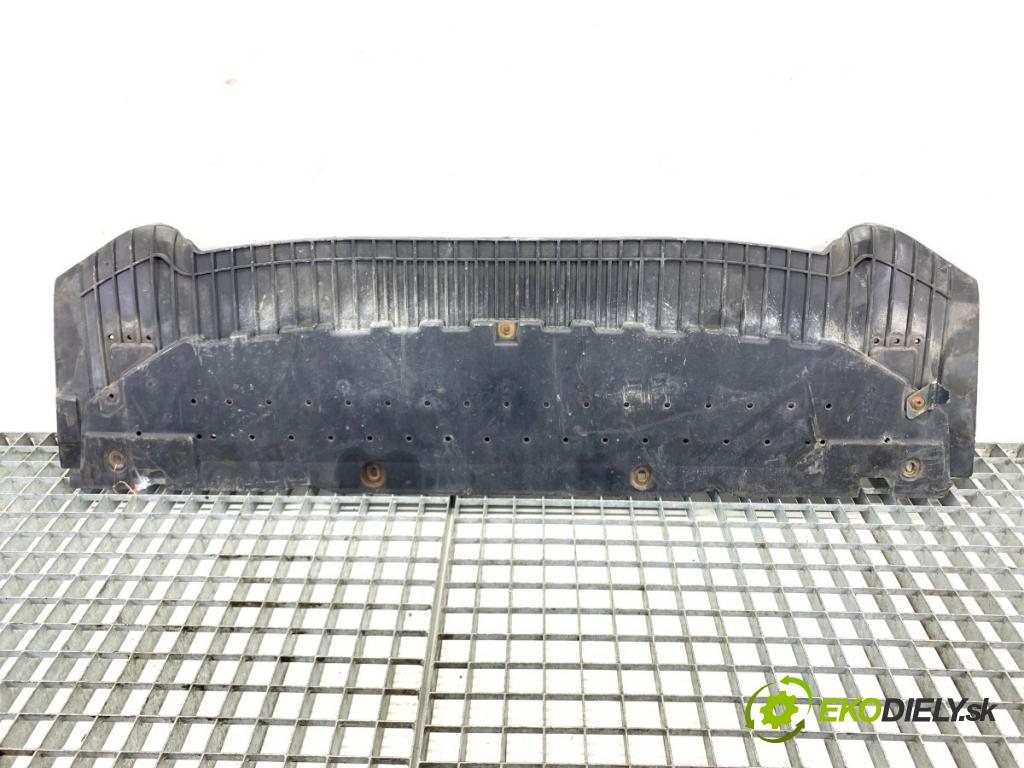 AUDI A4 B8 sedan 2009 105 kW 2.0 TDI 1968 clona náhradní díl nárazníka přední část 8K0807233