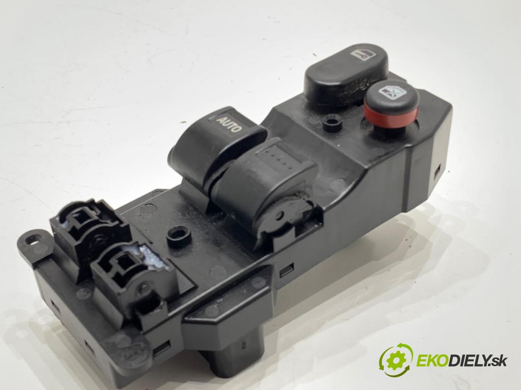 HONDA JAZZ II liftback 2001 59 kW 1.4 1339 přepínač oken  (Páčky pod volantem)