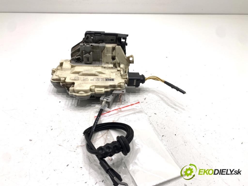 VW PASSAT B7 Kombi 2011 103 kW 2.0 TDI 1968 zámok Dvere ľavy zad 3C4839015A