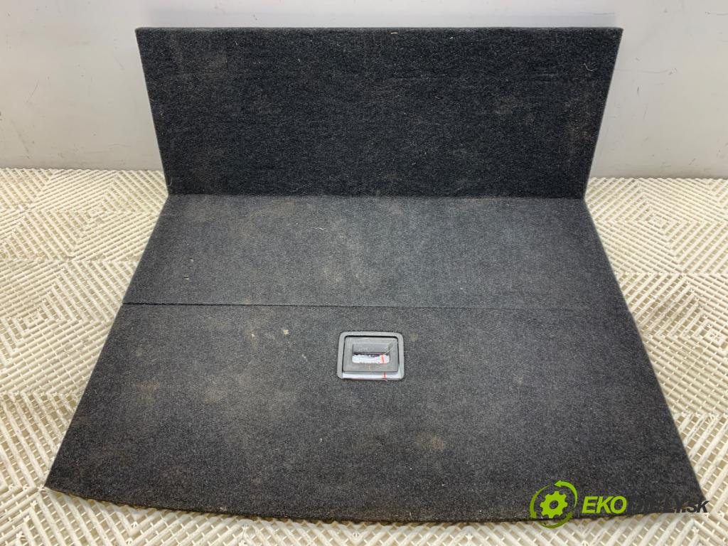 VW PASSAT B7 Kombi 2011 103 kW 2.0 TDI 1968 KRYTINA: kufra 3C9863463M