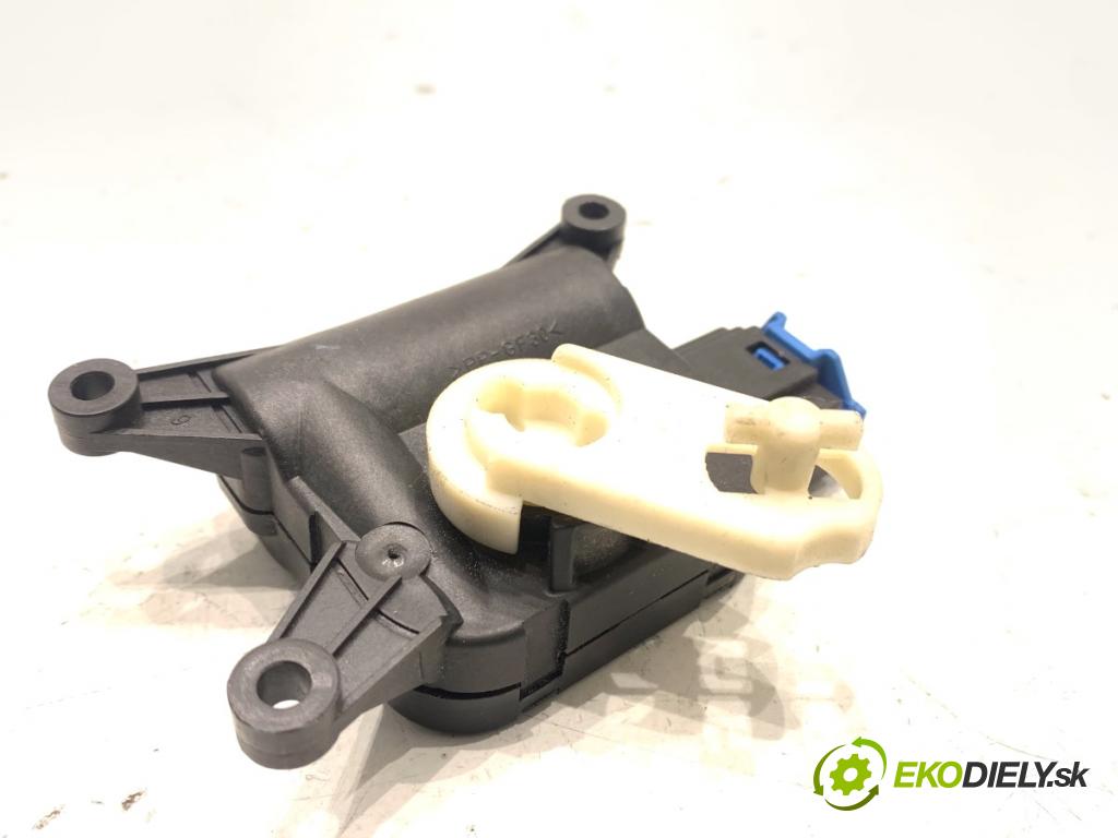 VW PASSAT B7 Kombi 2011 103 kW 2.0 TDI 1968 Motor kúrenia 3C0907511R