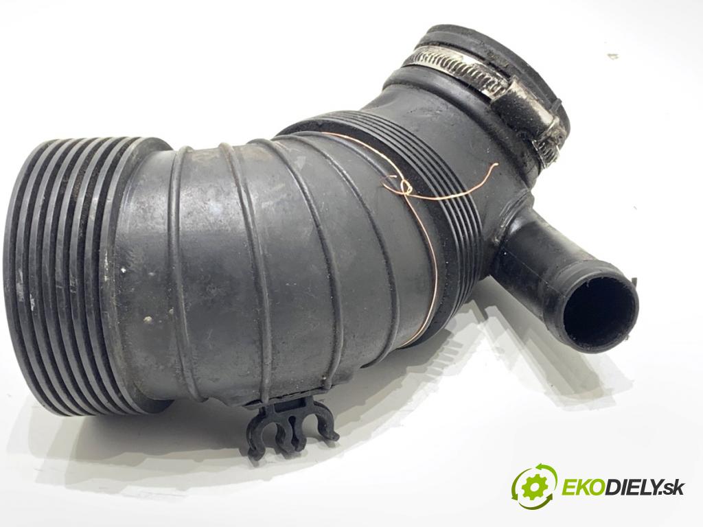 VW PASSAT B7 Kombi 2011 103 kW 2.0 TDI 1968 Rúra vzduchu 