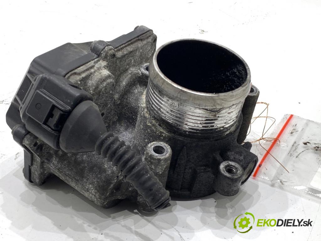 VW PASSAT B7 Kombi 2011 103 kW 2.0 TDI 1968 Škrtiaca klapka 03L128063R (Škrtiaca klapka)