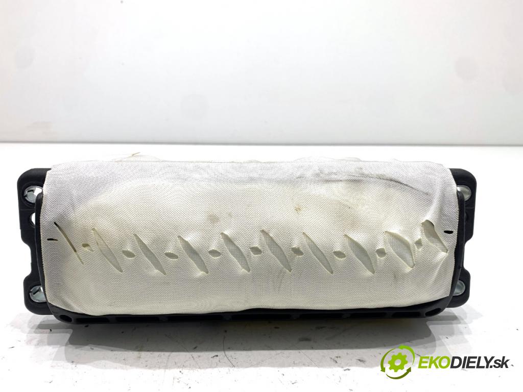 VW PASSAT B7 Kombi 2011 103 kW 2.0 TDI 1968 AirBag spolujazdca 3AA880204 (Airbag)