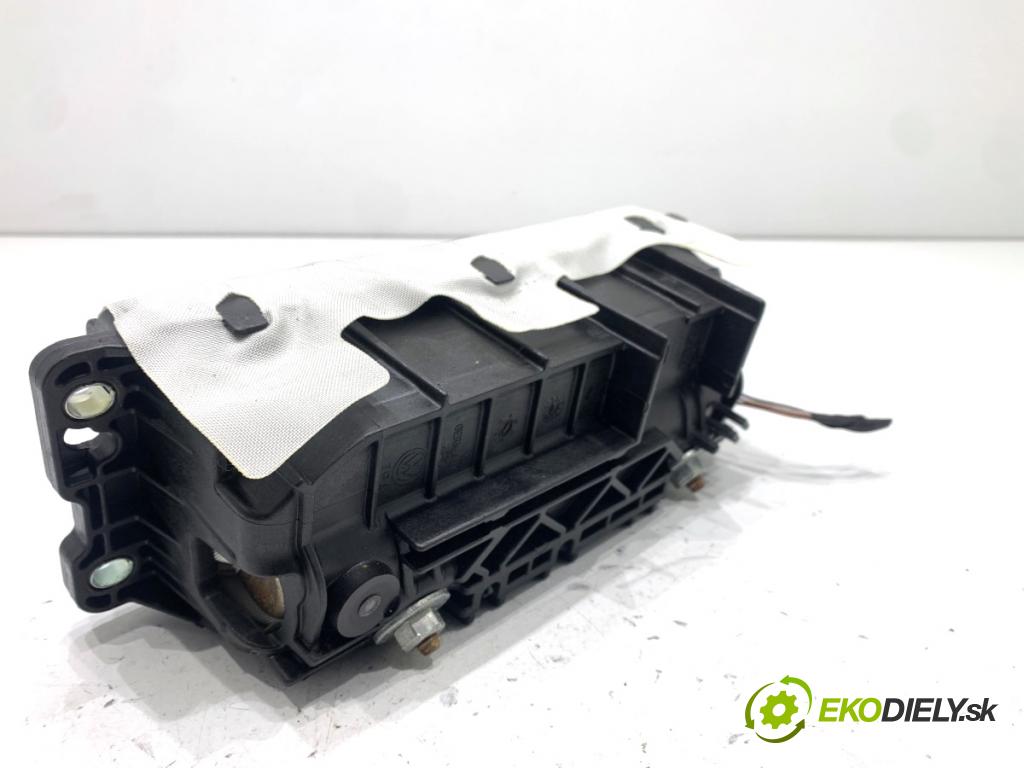 VW PASSAT B7 Kombi 2011 103 kW 2.0 TDI 1968 AirBag spolujazdca 3AA880204 (Airbag)