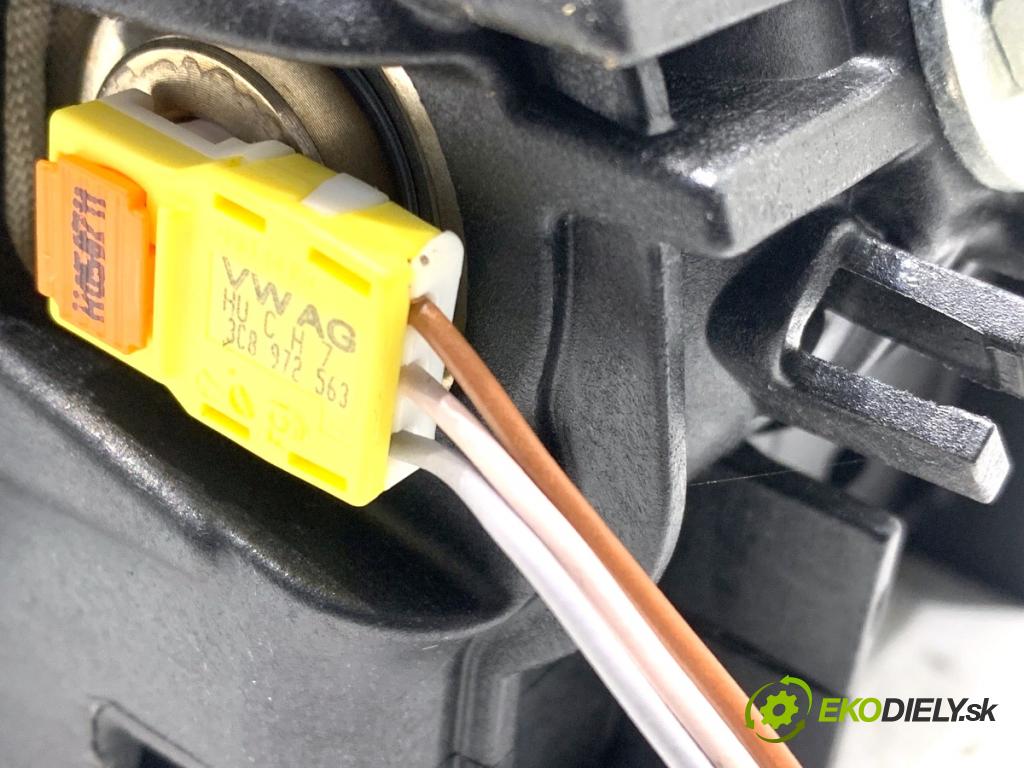 VW PASSAT B7 Kombi 2011 103 kW 2.0 TDI 1968 AirBag spolujazdca 3AA880204 (Airbag)