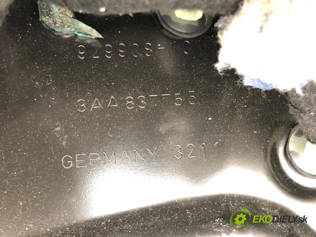 VW PASSAT B7 Kombi 2011 103 kW 2.0 TDI 1968 mechanismus okna levý přední část