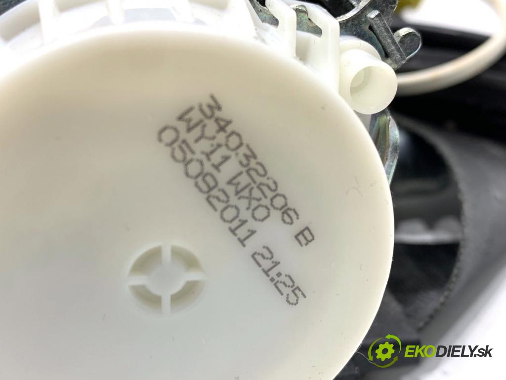 VW PASSAT B7 Kombi 2011 103 kW 2.0 TDI 1968 Držiak BEZPEČNOSŤ ľavy predný 3C1857705P