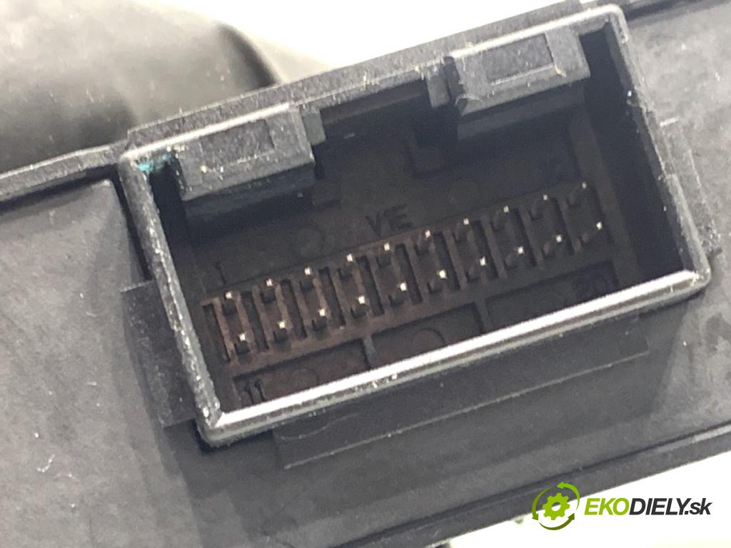 VW PASSAT B7 Kombi 2011 103 kW 2.0 TDI 1968 Modul GATEWAY 7N0907530K