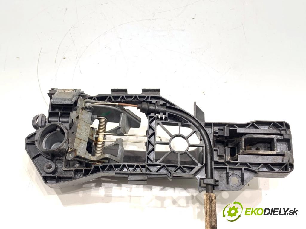 VW PASSAT B7 Kombi 2011 103 kW 2.0 TDI 1968 Kľučka vonkajšia ľavy zad