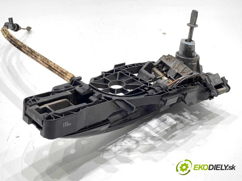 VW PASSAT B7 Kombi 2011 103 kW 2.0 TDI 1968 Kľučka vonkajšia ľavy predný