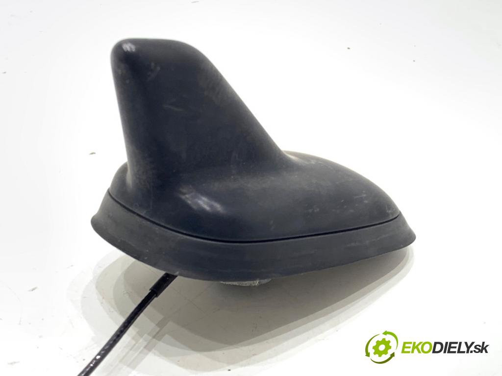 VW PASSAT B7 Kombi 2011 103 kW 2.0 TDI 1968 ANTENA 3C0035507M