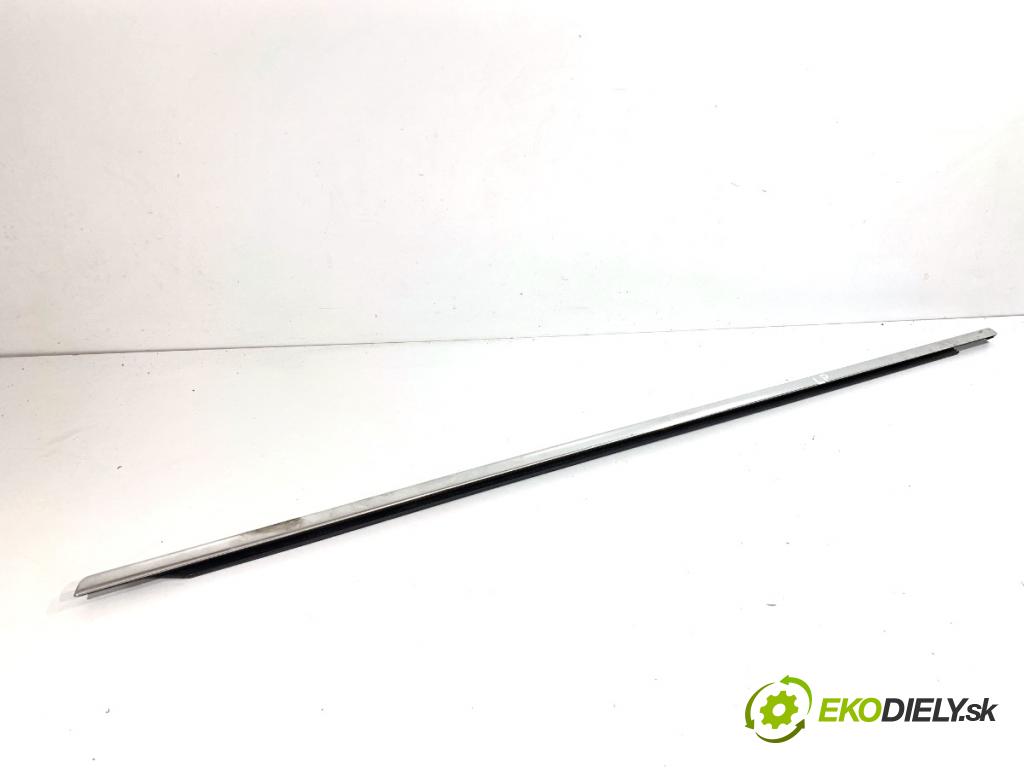 VW PASSAT B7 Kombi 2011 103 kW 2.0 TDI 1968 Lišta Sbírání: predný ľavy