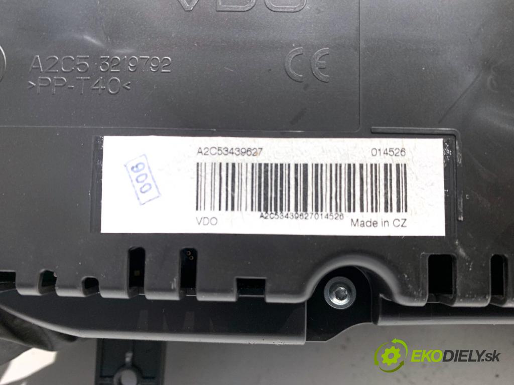 VW PASSAT B7 Kombi 2011 103 kW 2.0 TDI 1968 prístrojovka 3AA920880C (Přístrojová deska)