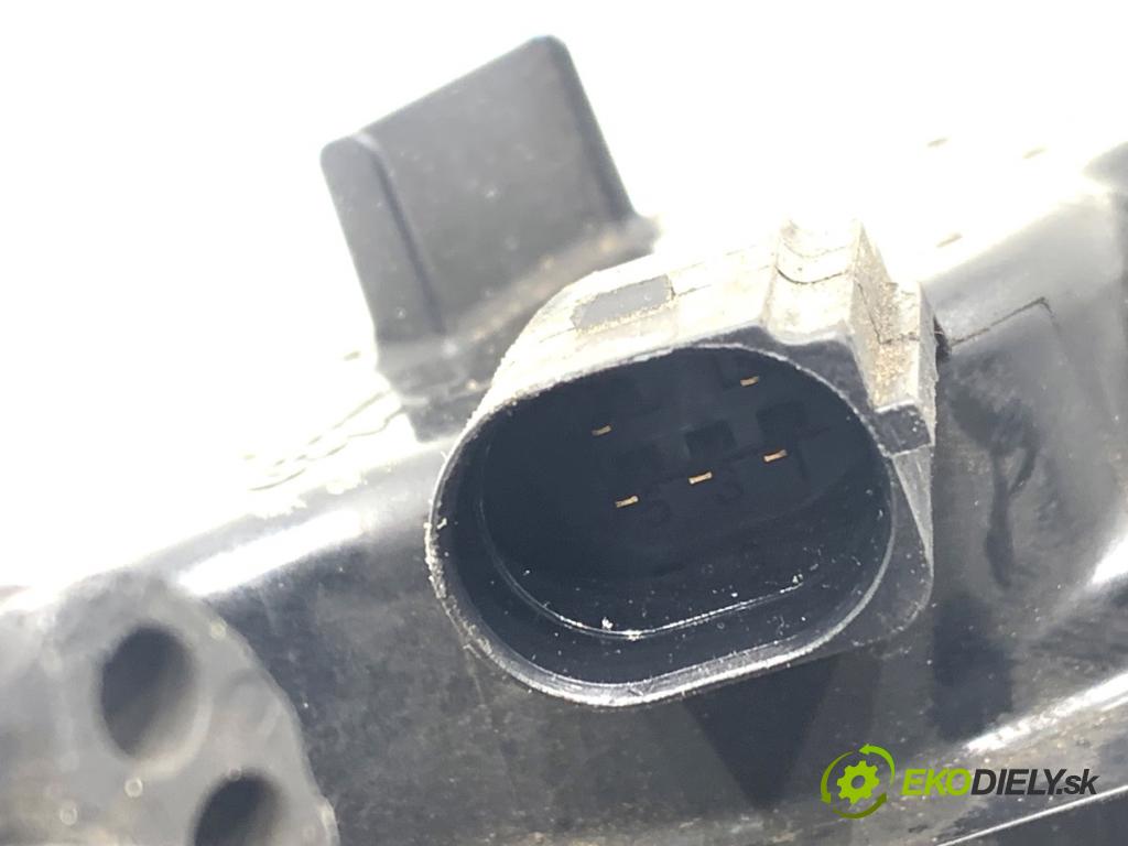 AUDI A4 B8 Kombi 2013 130 kW 2.0 TDI quattro 1968 Ventil EGR CHLADIČ: MM114C4