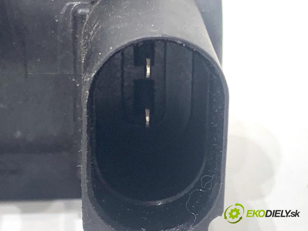 AUDI A4 B8 Kombi 2013 130 kW 2.0 TDI quattro 1968 Ventil tlaku 8K0906627 (Ventil)