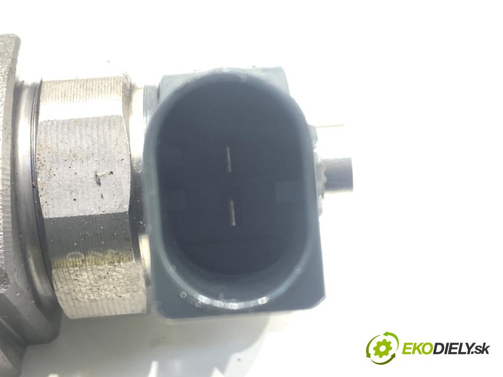 AUDI A4 B8 Kombi 2013 130 kW 2.0 TDI quattro 1968 Vstrekovacie ventily 0445110646