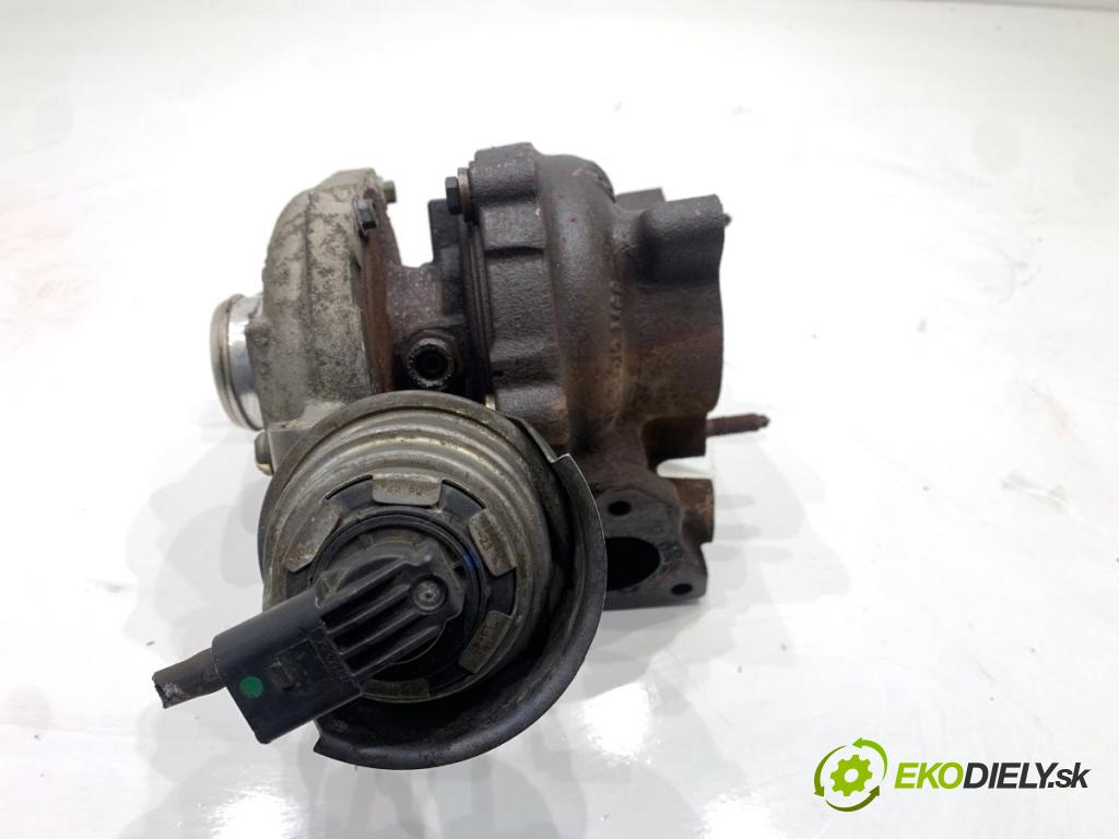 AUDI A4 B8 Kombi 2013 130 kW 2.0 TDI quattro 1968 turbo 03L145721B (Kompletní turbodmychadlo)