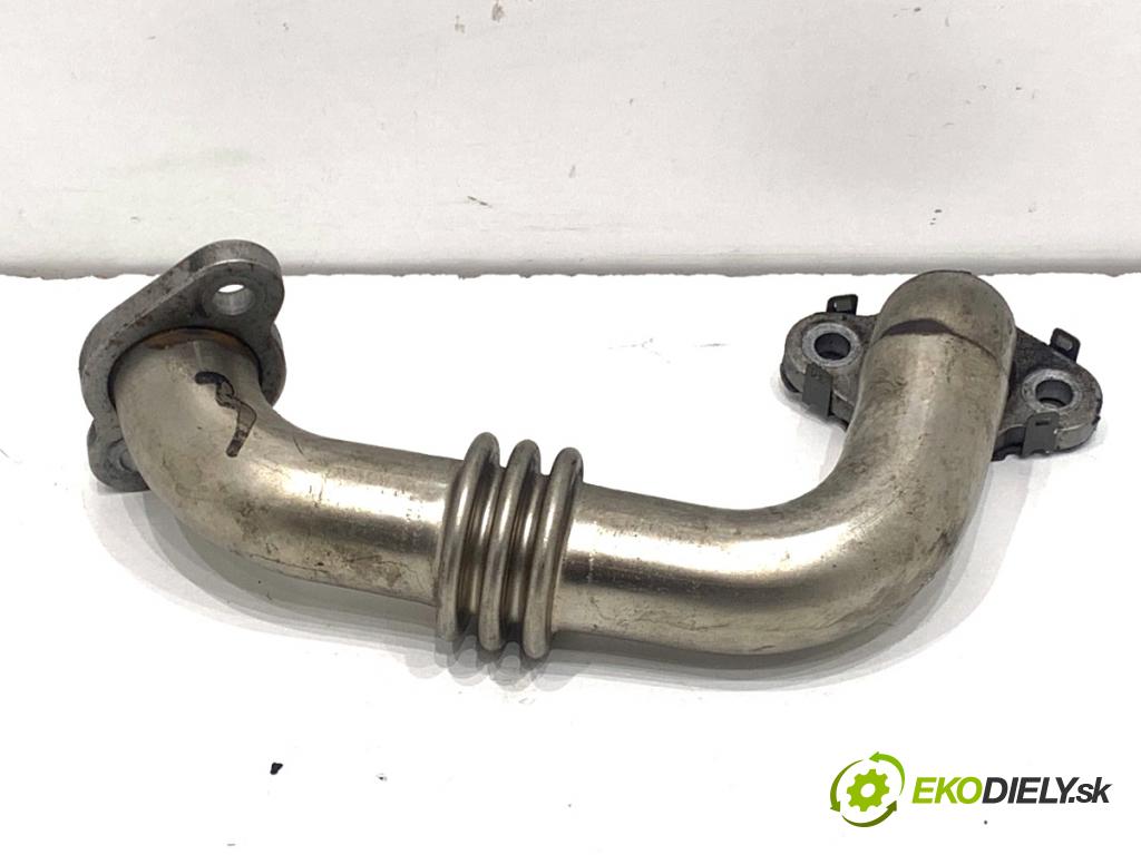 AUDI A4 B8 Kombi 2013 130 kW 2.0 TDI quattro 1968 rúrka EGR 03L131521D