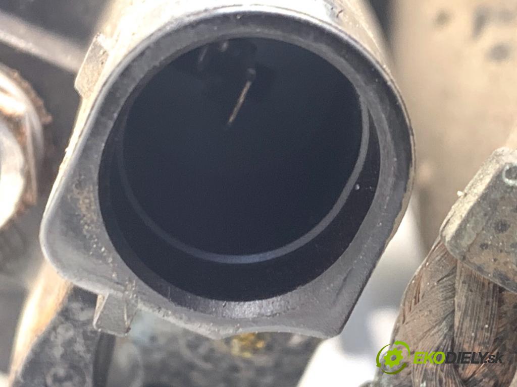 AUDI A4 B8 Kombi 2013 130 kW 2.0 TDI quattro 1968 Štartér 03L911021E (Štartér)