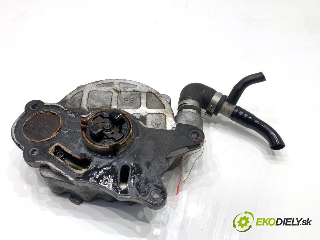 AUDI A4 B8 Kombi 2013 130 kW 2.0 TDI quattro 1968 Pumpa vákuová 03L145100F