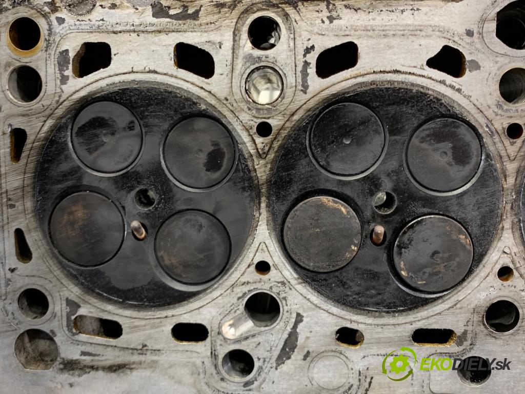AUDI A4 B8 Kombi 2013 130 kW 2.0 TDI quattro 1968 Hlava valcov 03L103373J (Hlava valcov)