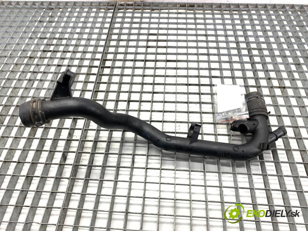 AUDI A4 B8 Kombi 2013 130 kW 2.0 TDI quattro 1968 Rozdeľovač vody 03L121071B