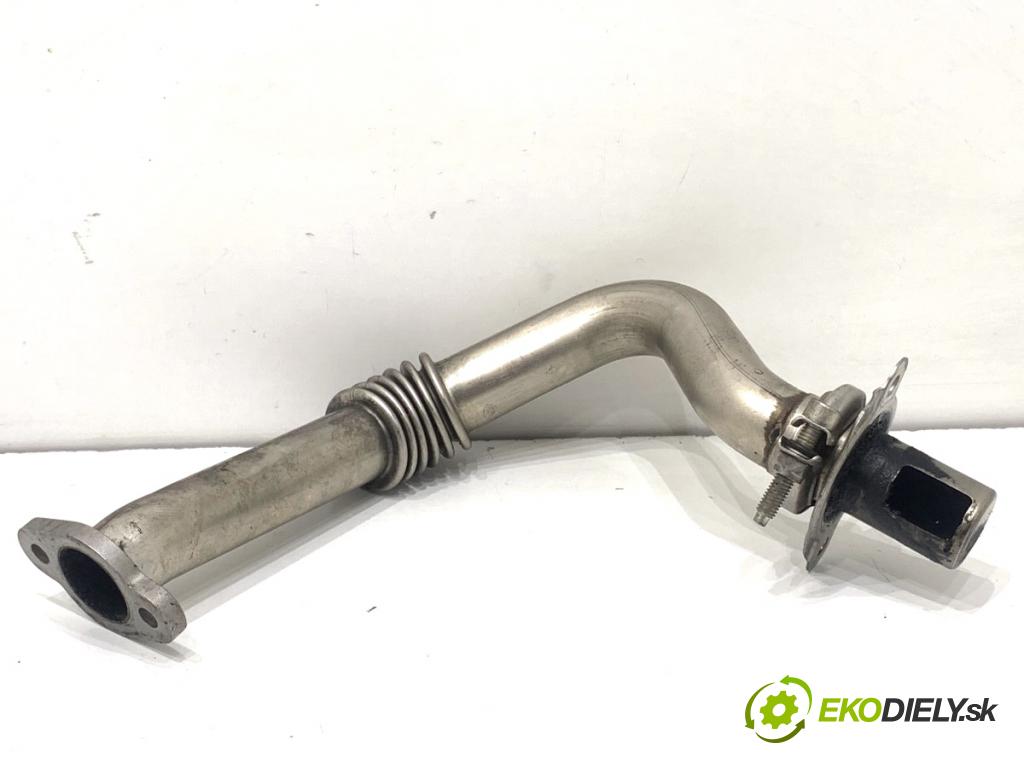 AUDI A4 B8 Kombi 2013 130 kW 2.0 TDI quattro 1968 rúrka EGR 03L131521R