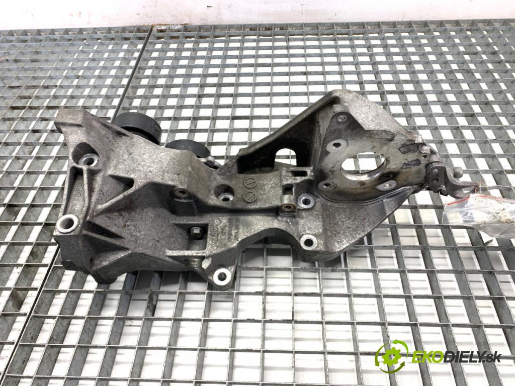 AUDI A4 B8 Kombi 2013 130 kW 2.0 TDI quattro 1968 držák uchycení alternátora 03L903143R