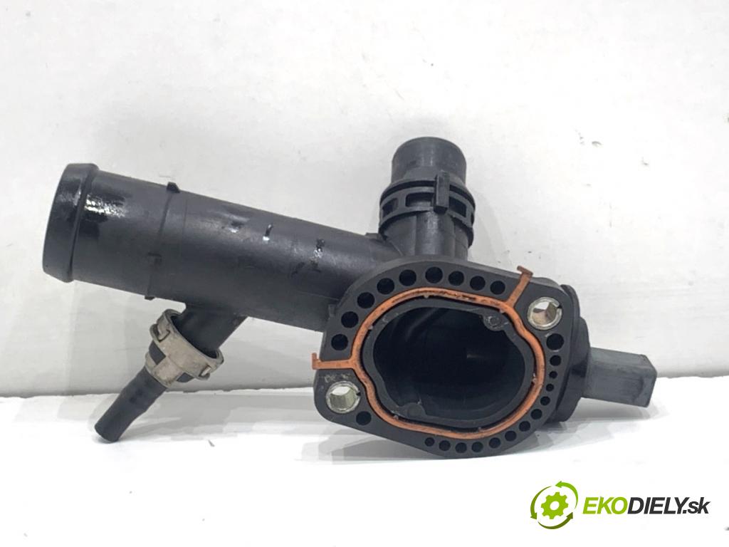 AUDI A4 B8 Kombi 2013 130 kW 2.0 TDI quattro 1968 priruba vody 03L121132AC