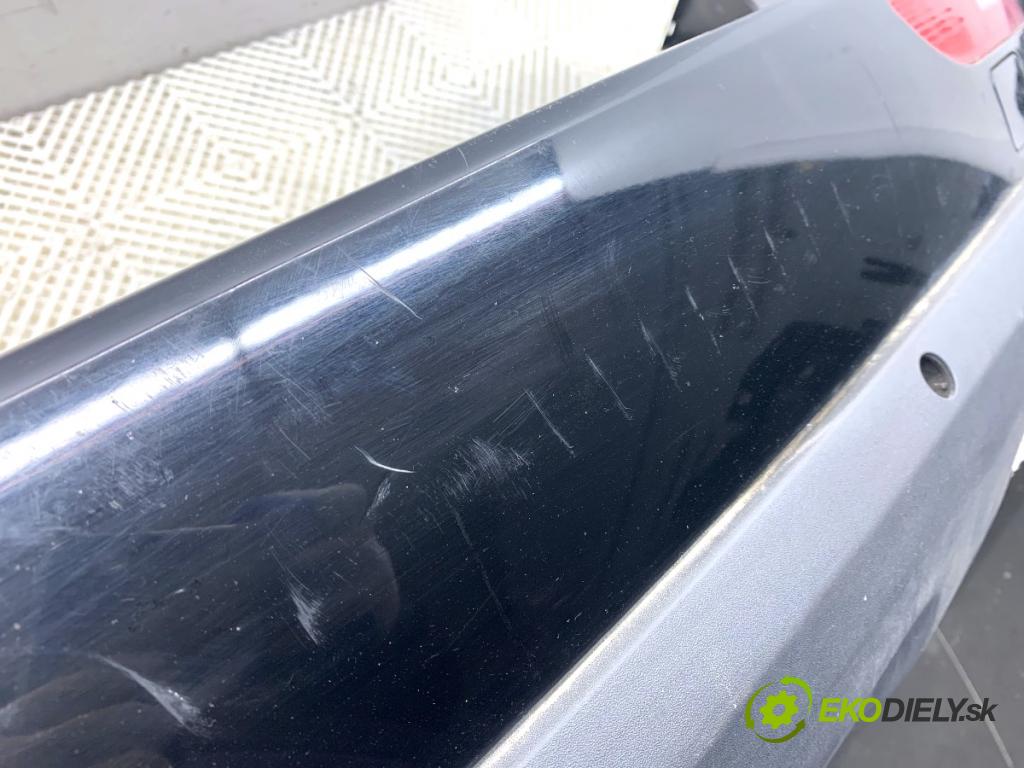 AUDI Q5 8R SUV 2011 125 kW 2.0 TDI quattro 1968 nárazník zadní část LY9B (Klika dveří ostatní)