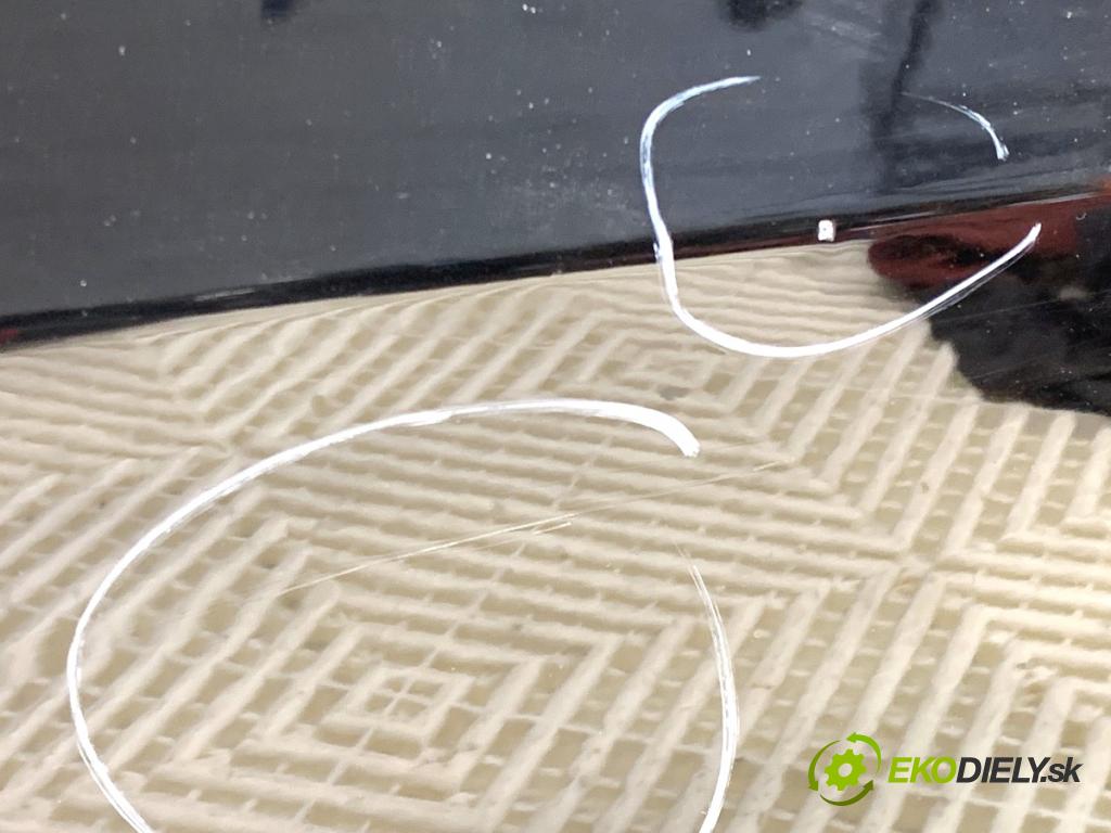 AUDI Q5 8R SUV 2011 125 kW 2.0 TDI quattro 1968 dveře pravý zadní část LY9B