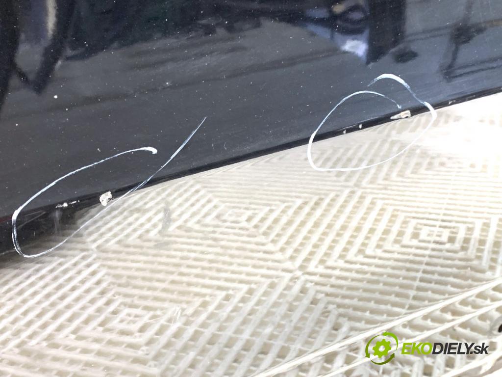 AUDI Q5 8R SUV 2011 125 kW 2.0 TDI quattro 1968 Dvere ľavy zad LY9B