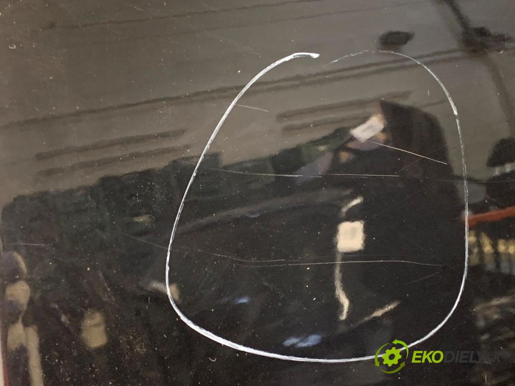 AUDI Q5 8R SUV 2011 125 kW 2.0 TDI quattro 1968 Dvere ľavy zad LY9B