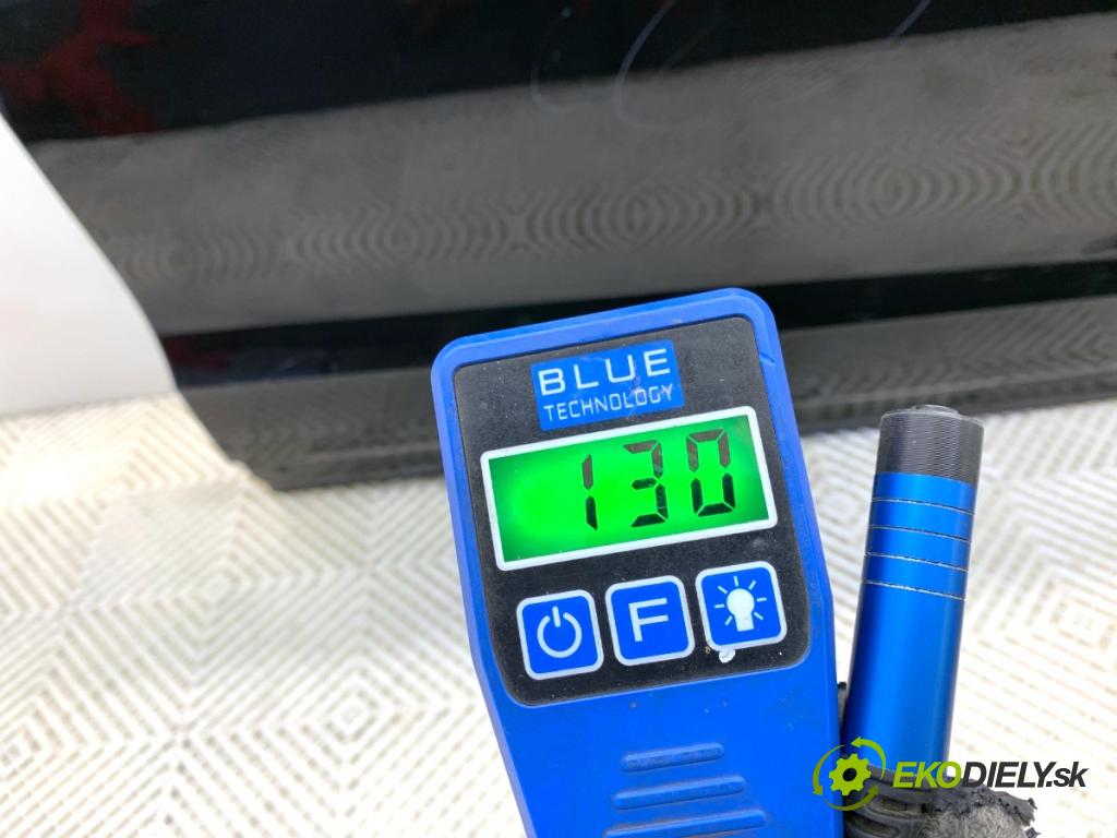 AUDI Q5 8R SUV 2011 125 kW 2.0 TDI quattro 1968 Dvere pravy predný LY9B