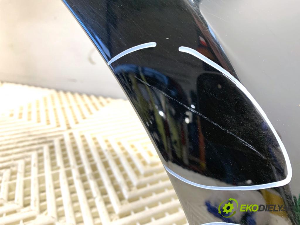 AUDI Q5 8R SUV 2011 125 kW 2.0 TDI quattro 1968 Blatník pravy predný LY9B