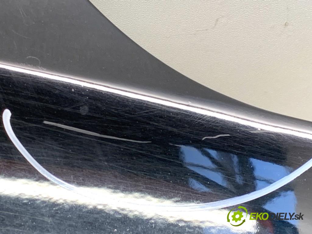 AUDI Q5 8R SUV 2011 125 kW 2.0 TDI quattro 1968 Blatník pravy predný LY9B