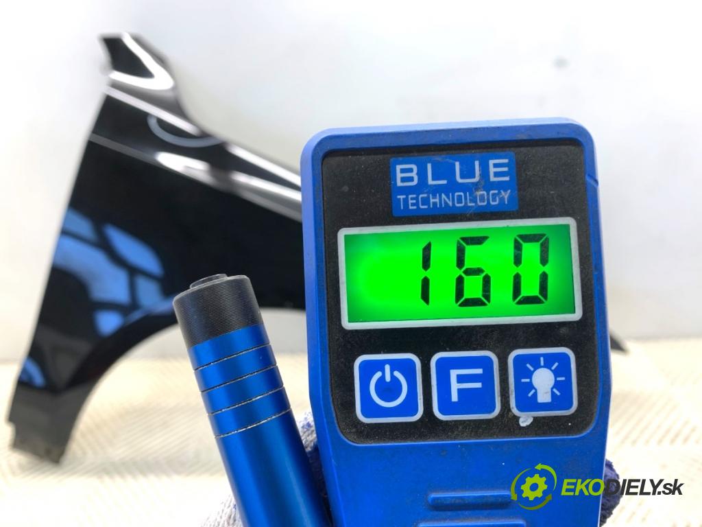 AUDI Q5 8R SUV 2011 125 kW 2.0 TDI quattro 1968 Blatník pravy predný LY9B