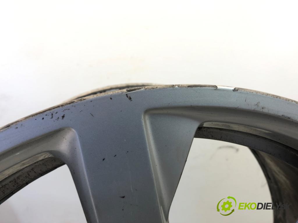 AUDI Q5 8R SUV 2011 125 kW 2.0 TDI quattro 1968 disky HLIÍK: 17 8J 5X112 66 ET 39 8R0601025G