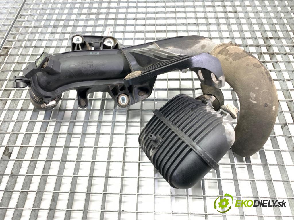 AUDI A4 B8 Kombi 2013 130 kW 2.0 TDI quattro 1968 Rúra vzduchu 8K0145737K