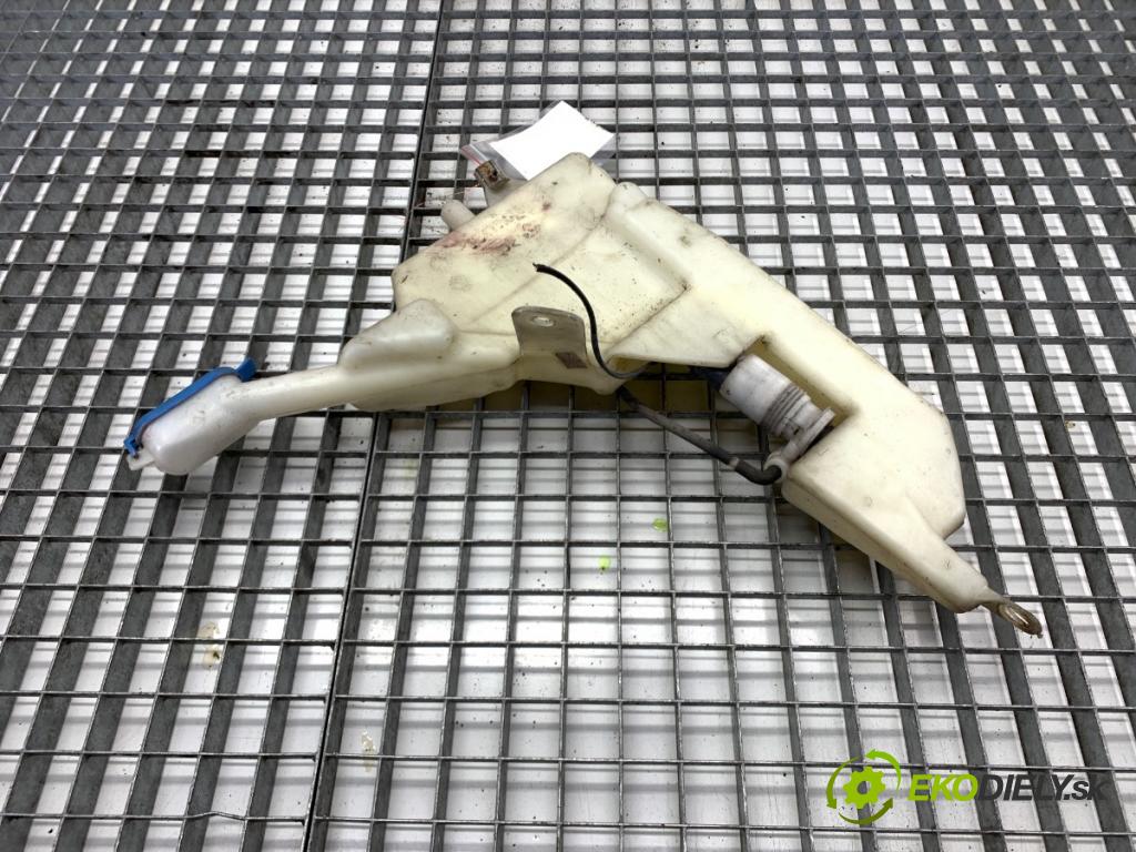 MINI R50 R53 liftback 2003 66 kW One 1598 nádržka ostřikovačů