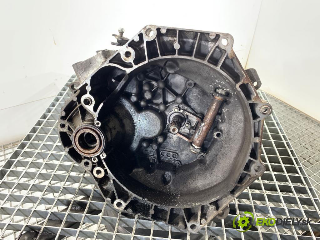 MINI R50 R53 liftback 2003 66 kW One 1598 převodovka  (Převodovka)